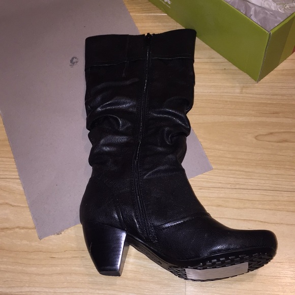 Baretraps calf boots -Trudy style name - Picture 2 of 4